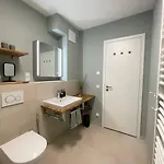 Rooftop Apartment,business Trip,fast Internet Apartament Schönefeld