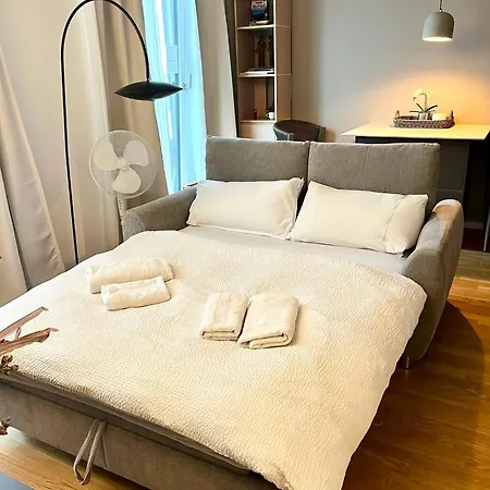 Rooftop Apartment,business Trip,fast Internet 아파트 *