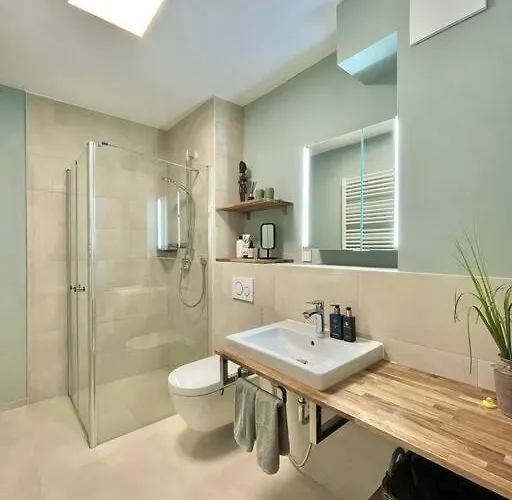 Rooftop Apartment,business Trip,fast Internet 쇼네펠드