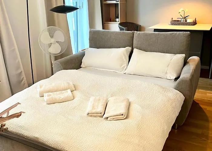 Rooftop Apartment,business Trip,fast Internet 아파트 *